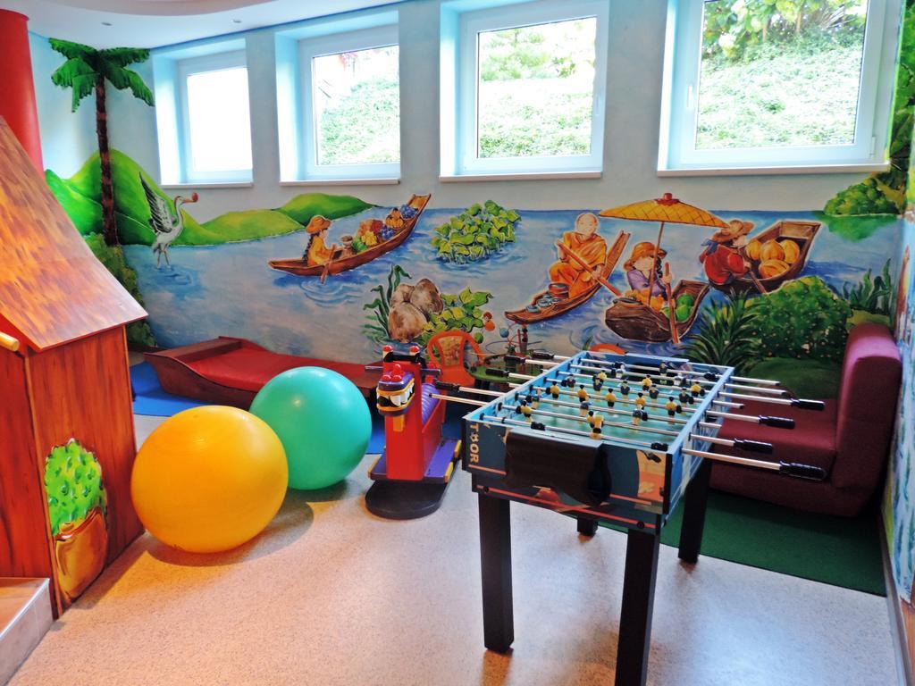 Golf-Tennis-Wellnesshotel Mori Sankt Kanzian am Klopeiner See Eksteriør billede