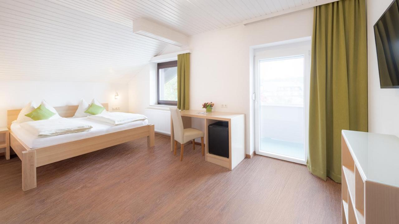 Golf-Tennis-Wellnesshotel Mori Sankt Kanzian am Klopeiner See Eksteriør billede
